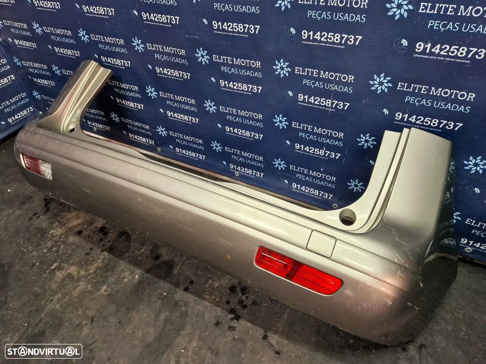 Parachoques traseiro usado PEUGEOT 5008 2009 - 1