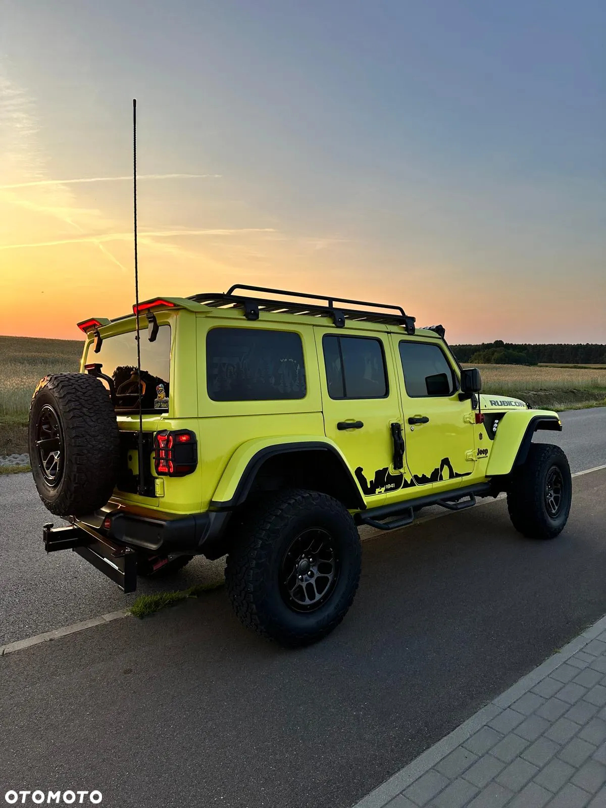Jeep Wrangler - 3