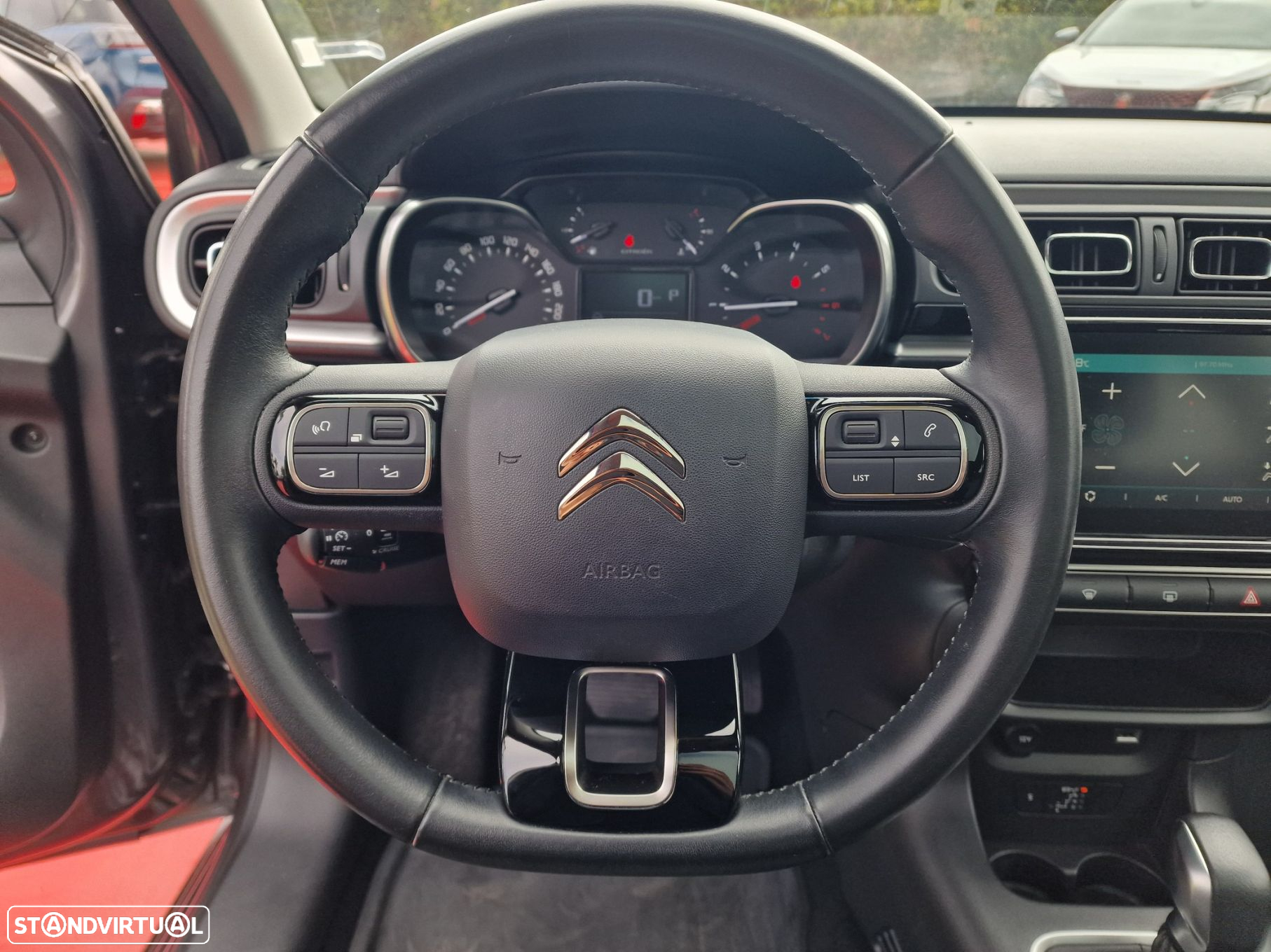 Citroën C3 1.2 PureTech Shine EAT6 - 16