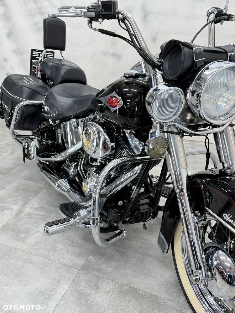 Harley-Davidson Softail Heritage Classic - 19