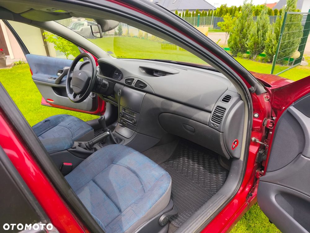 Renault Laguna 1.6 Emotion - 22