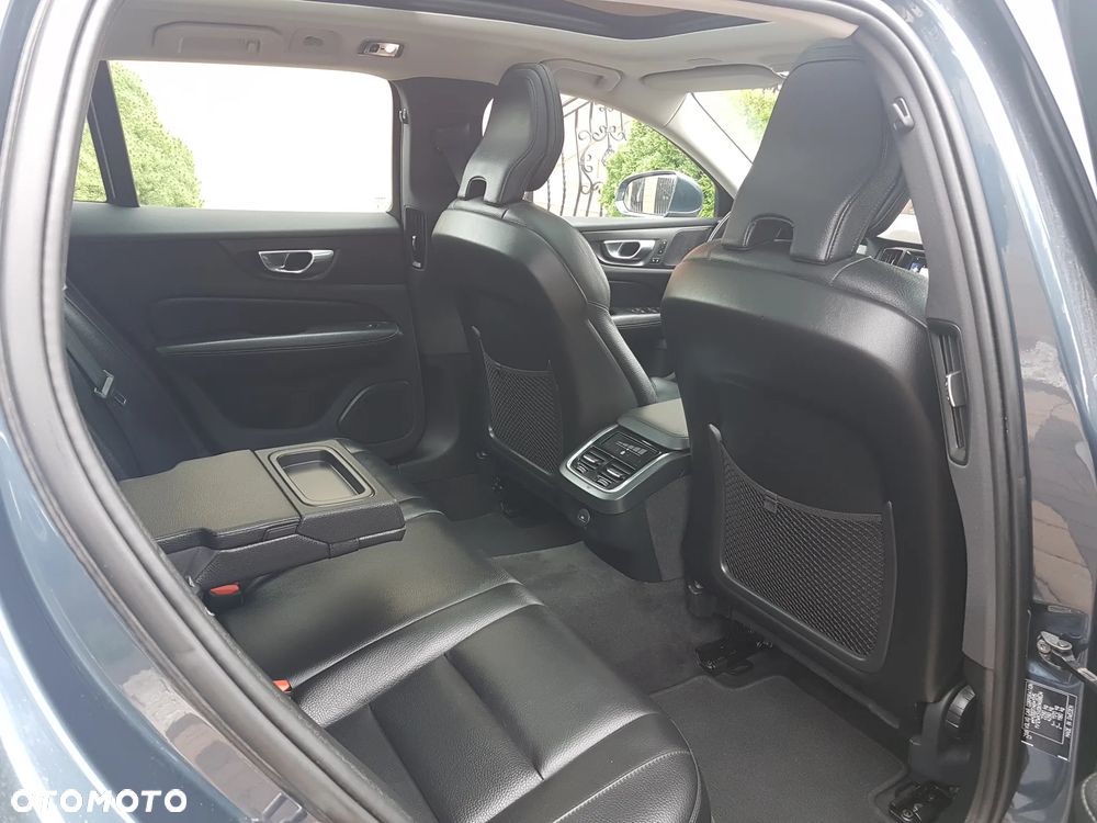Volvo V60 B4 D Geartronic Inscription - 19