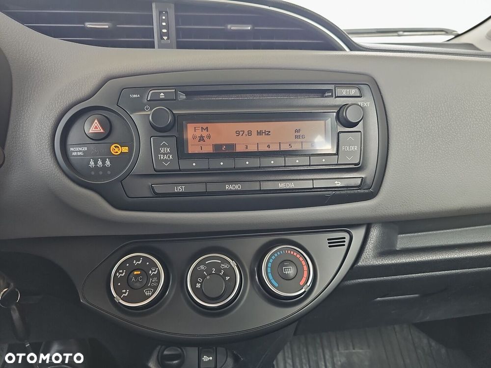 Toyota Yaris 1.0 Life EU6 - 20