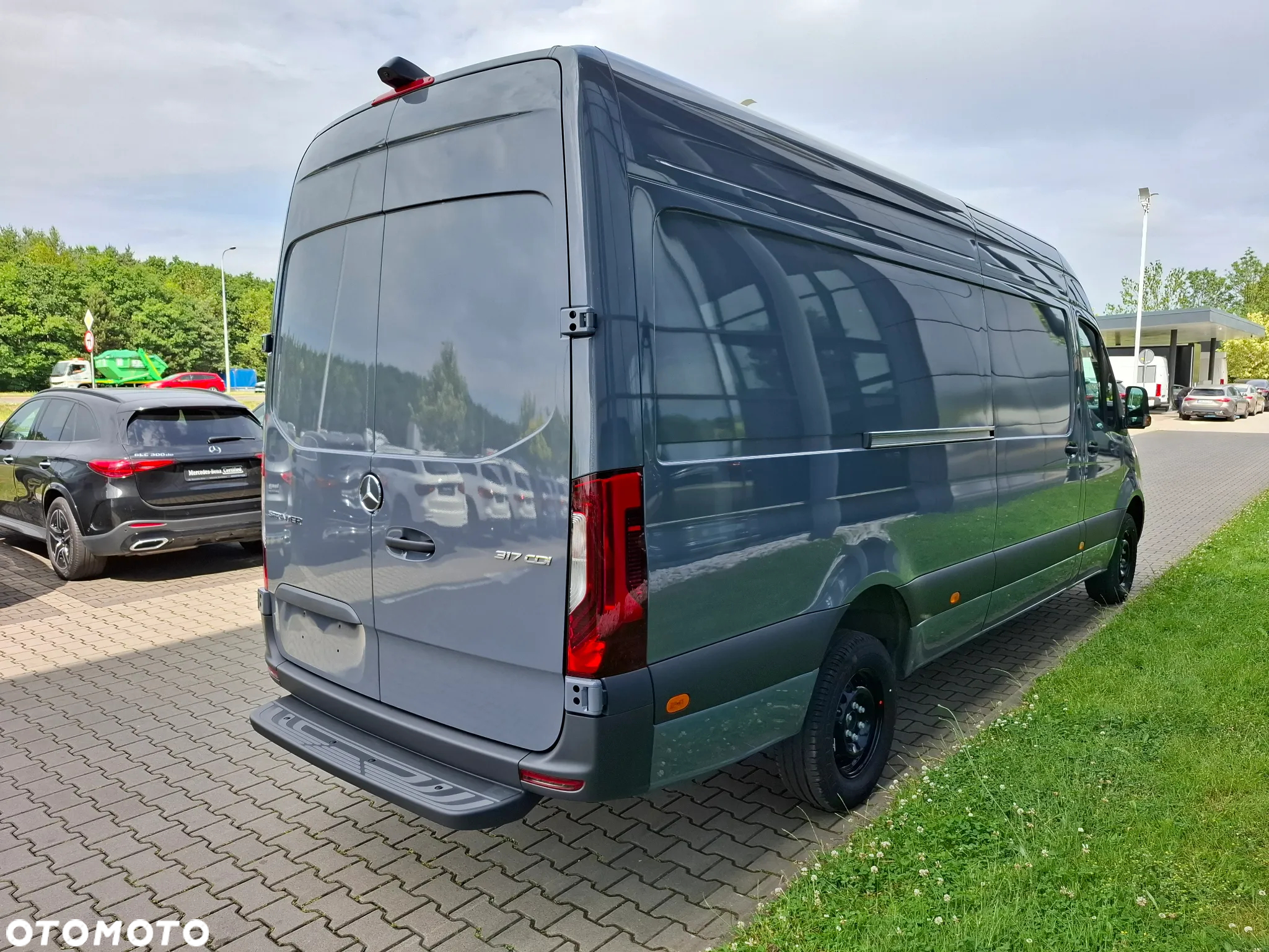 Mercedes-Benz Sprinter 317 CDI Furgon PRO długi 4325 mm L3H2 - 8