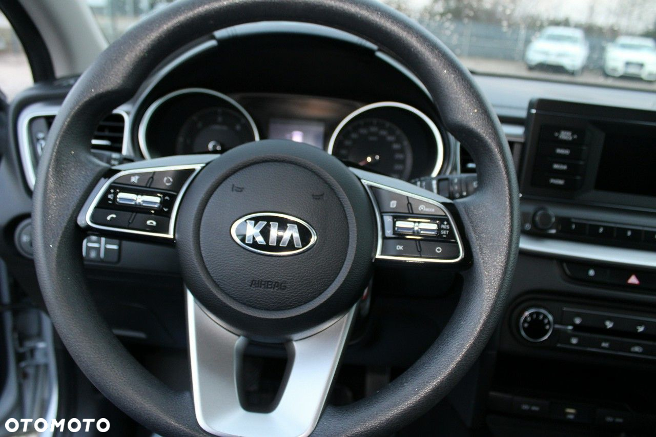 Kia Ceed - 17