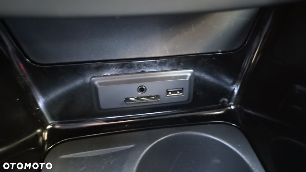Renault Megane ENERGY TCe 115 Start & Stop Bose Edition - 19