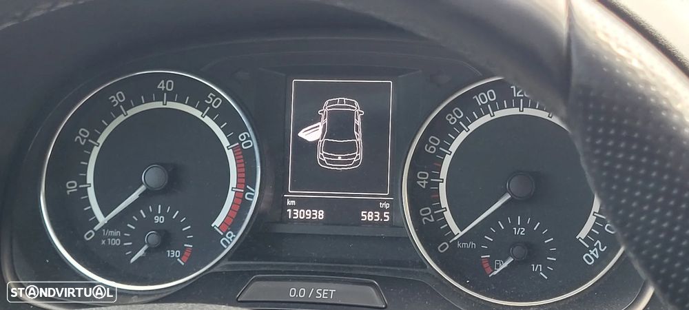 Skoda Fabia 1.0 TSI Black Edition - 12