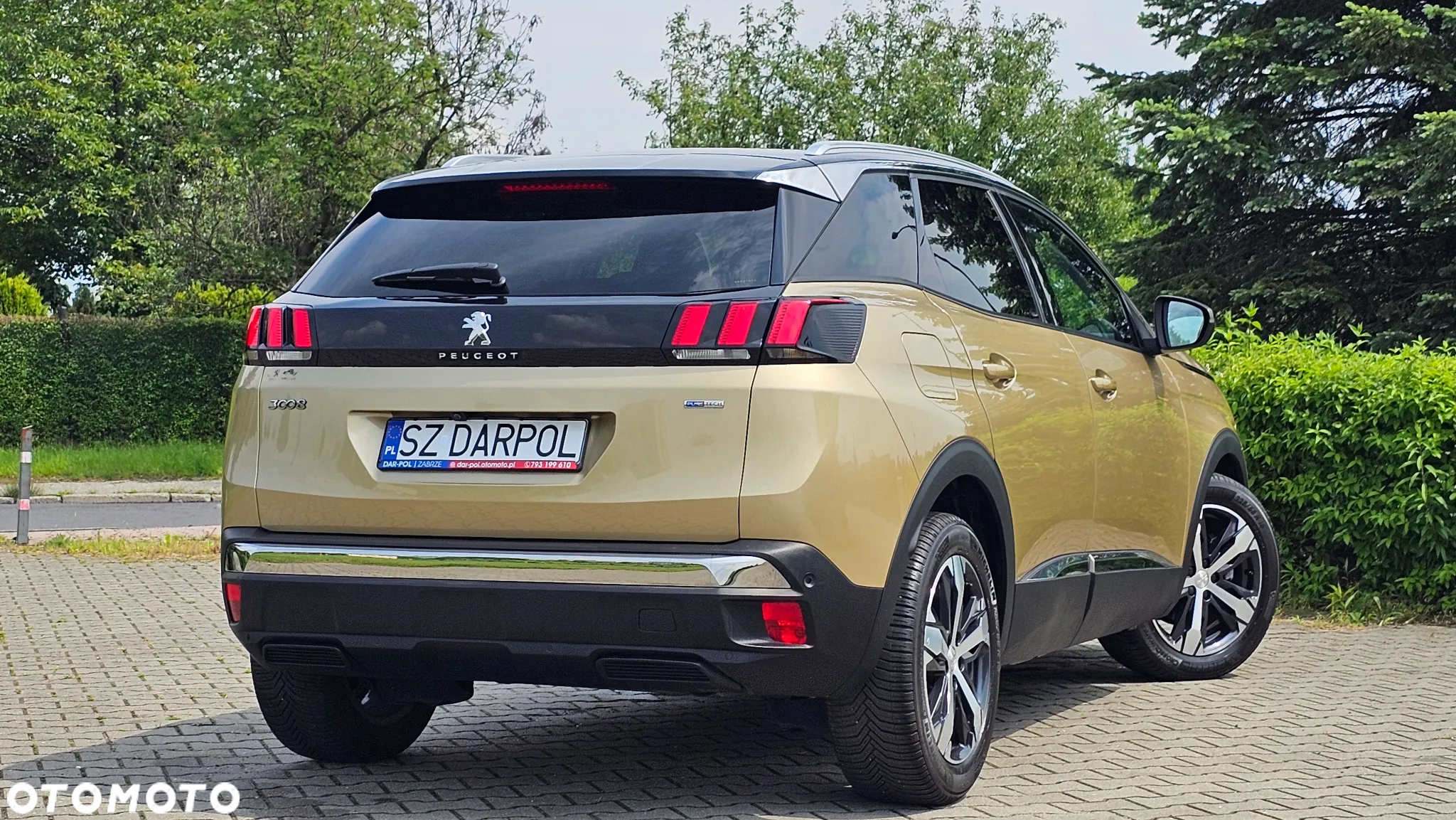 Peugeot 3008 1.2 PureTech Allure S&S - 8