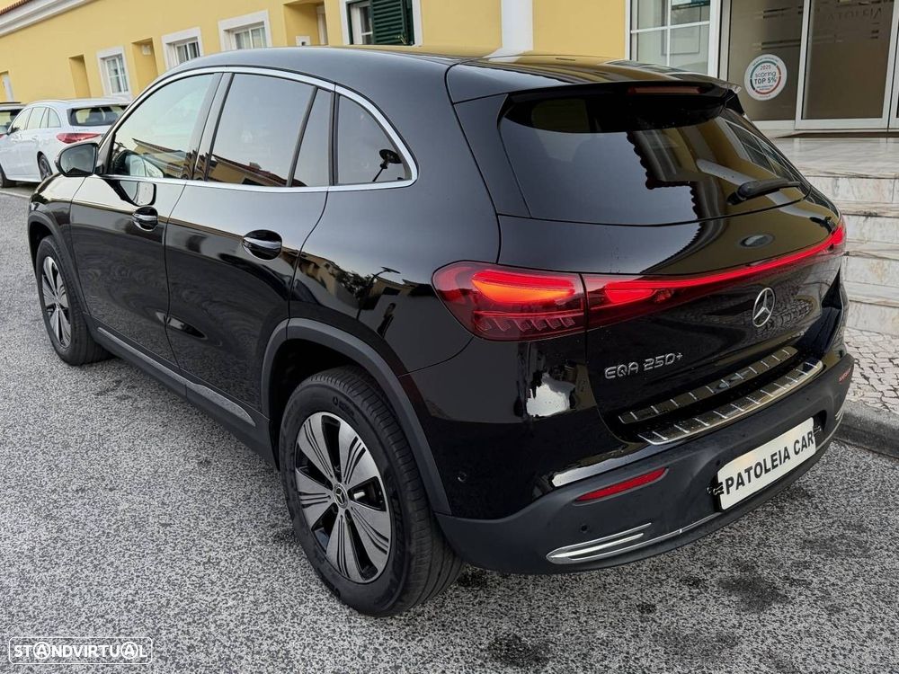 Mercedes-Benz EQA 250+ Progressive - 37