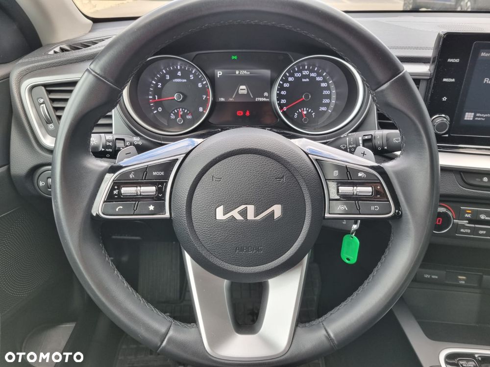 Kia Ceed 1.5 T-GDI M DCT - 12