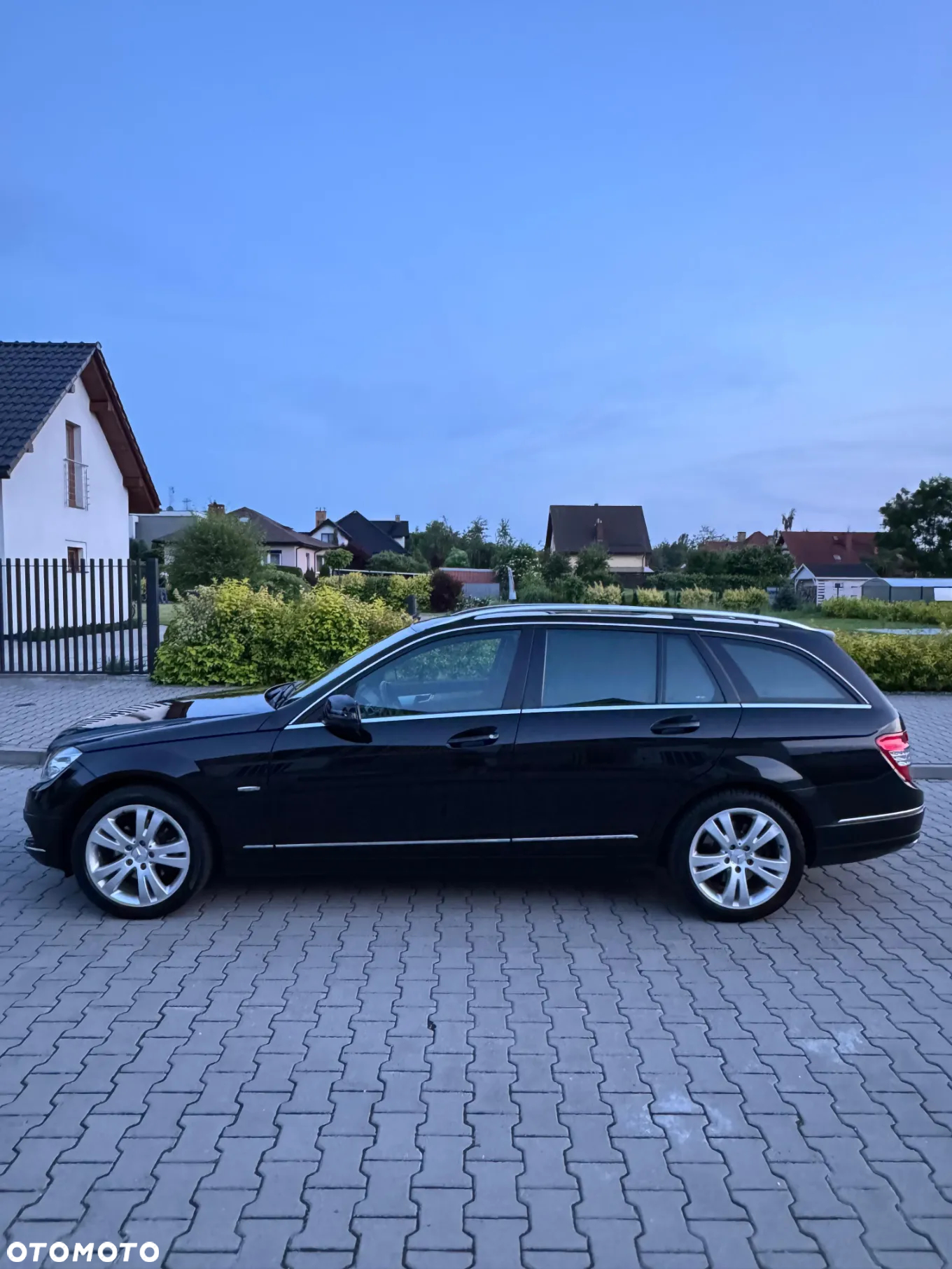 Mercedes-Benz Klasa C 200 T (BlueEFFICIENCY) 7G-TRONIC Avantgarde - 11