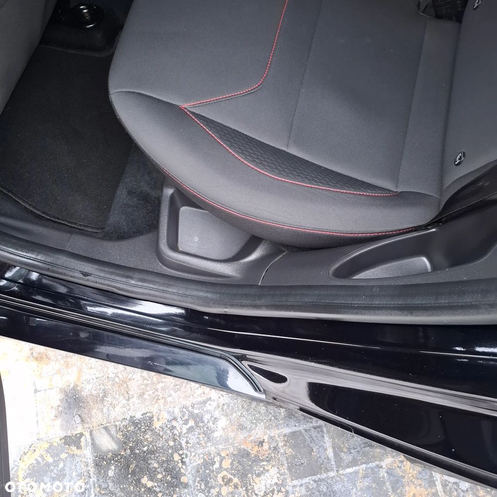 Ford Focus 1.5 EcoBoost Start-Stopp-System Sport - 25