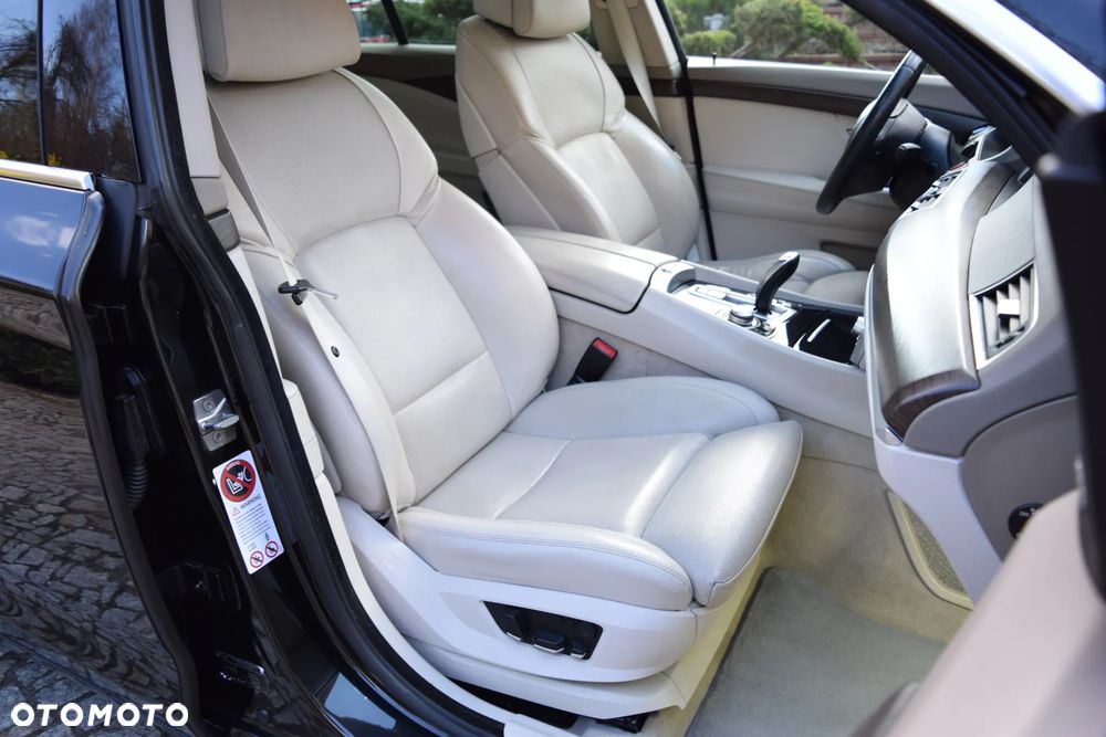 BMW 5GT 535d xDrive - 13