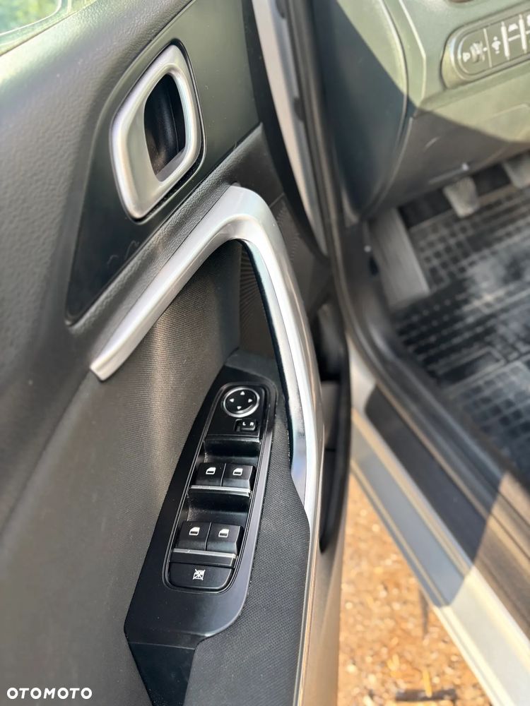 Kia Ceed 1.6 CRDi mHEV L Business Line - 18