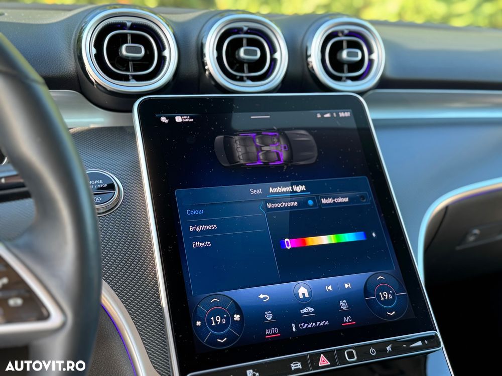 Mercedes-Benz C - 18