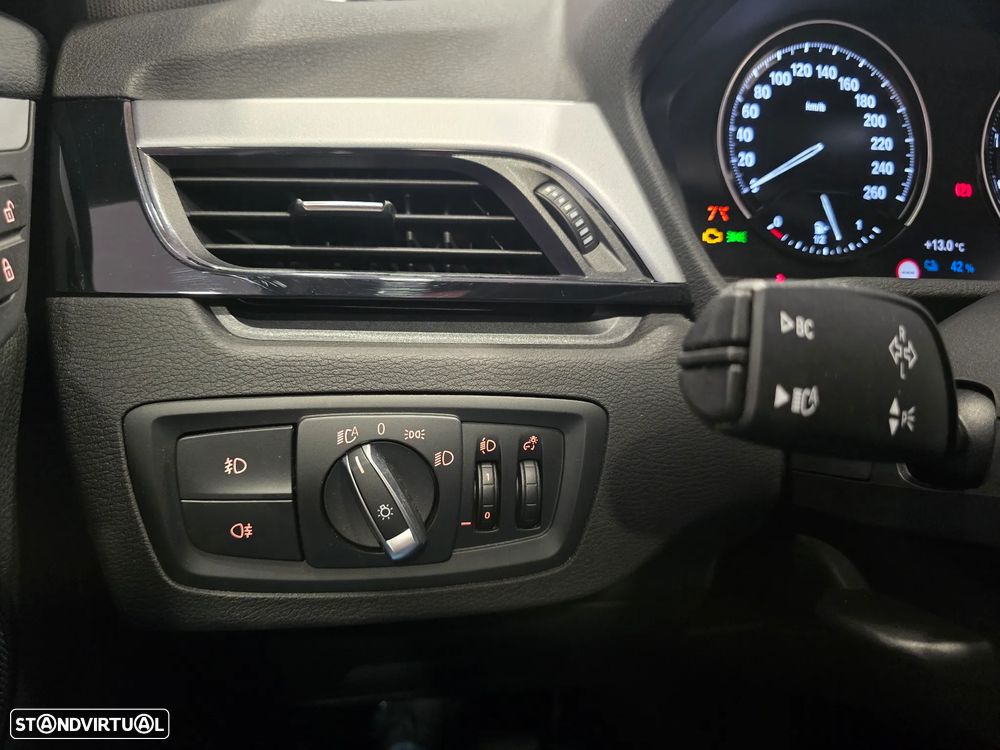 BMW X1 xDrive25e Advantage - 34