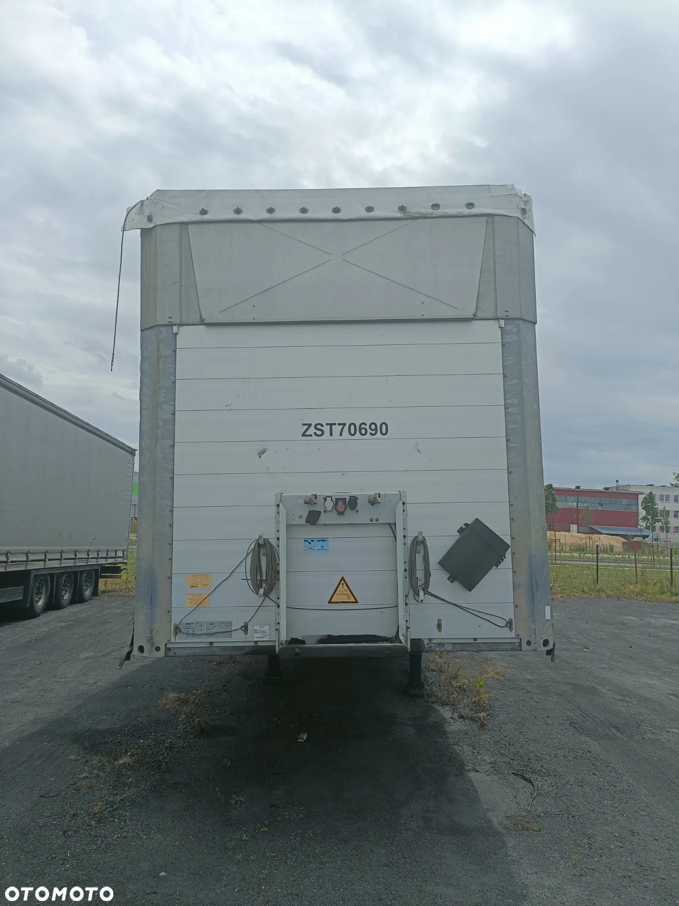 Schmitz Cargobull SCB*S3T - 2