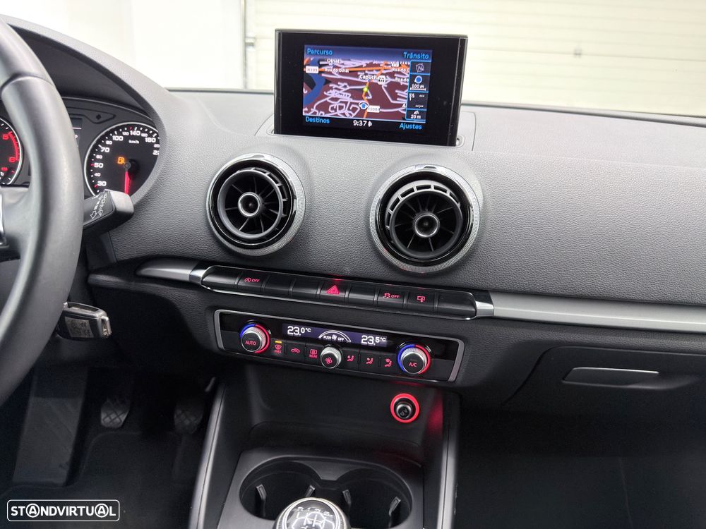 Audi A3 1.6 TDI Sport - 19