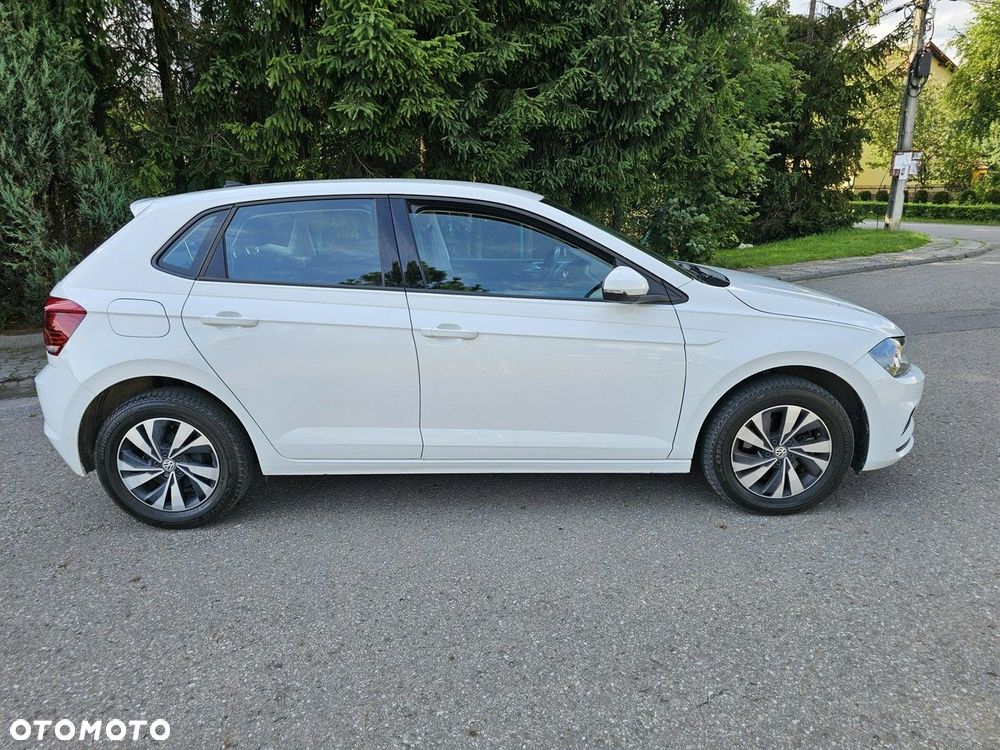 Volkswagen Polo - 8