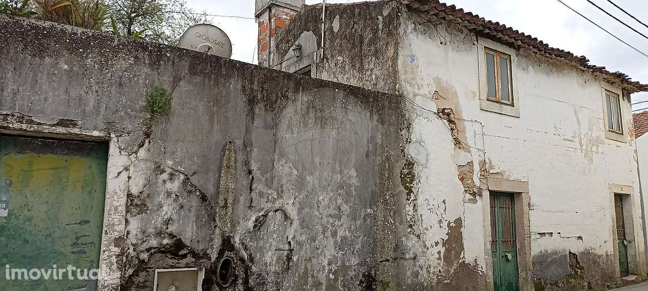 Moradia T4 para venda - Grande imagem: 2/3