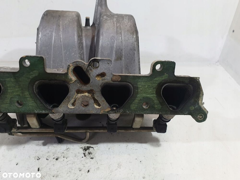 KOLEKTOR SSĄCY 9158176 WTRYSKI OPEL MERIVA ASTRA ZAFIRA 1.6B - 6