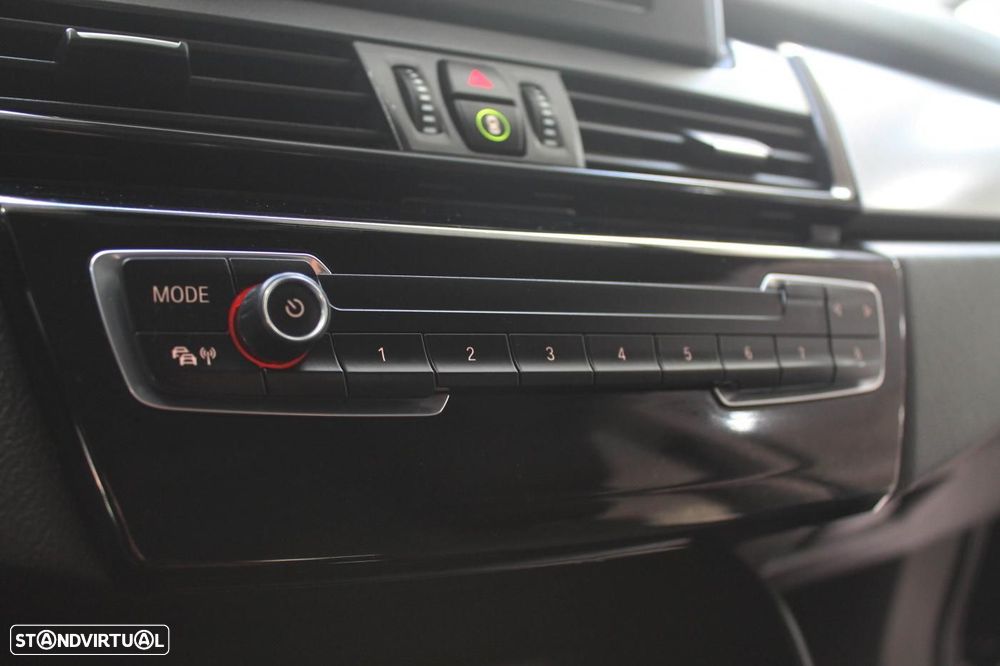 BMW 216 Active Tourer d Advantage - 10