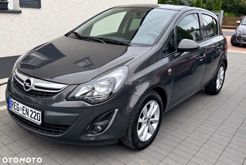 Opel Corsa 1.4 16V EcoFLEX Start-Stop Color Edition - 1