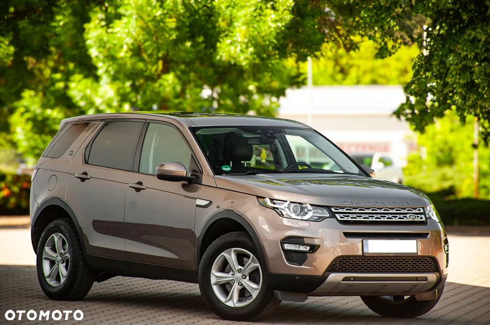 Land Rover Discovery Sport TD4 HSE Luxury - 10