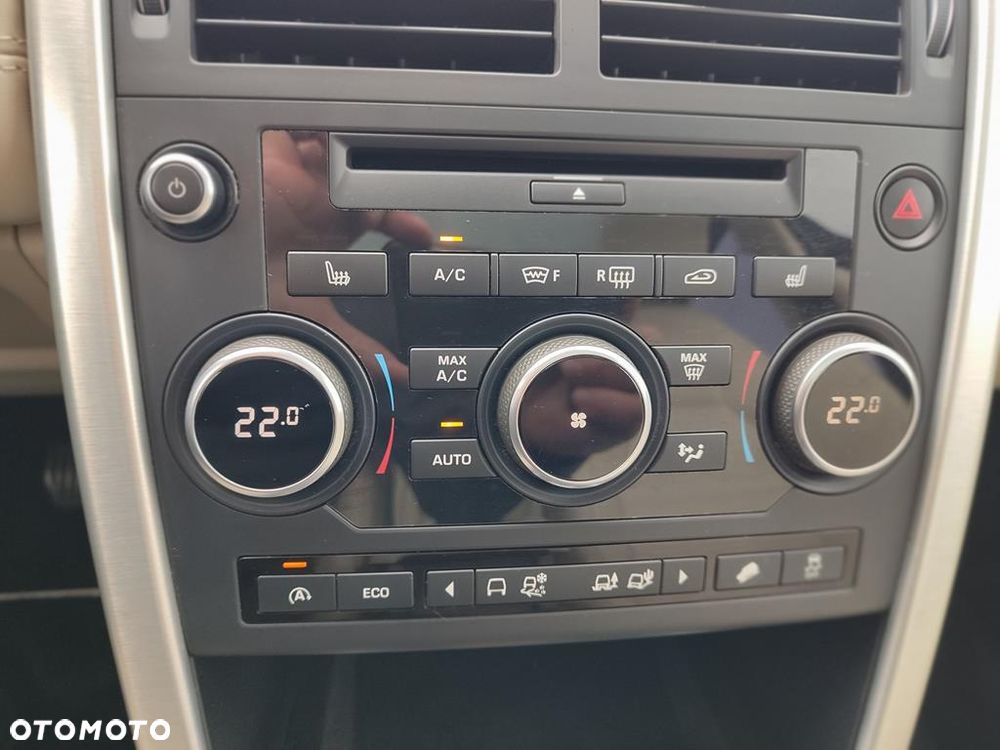 Land Rover Discovery Sport 2.0 Si4 HSE Luxury - 12