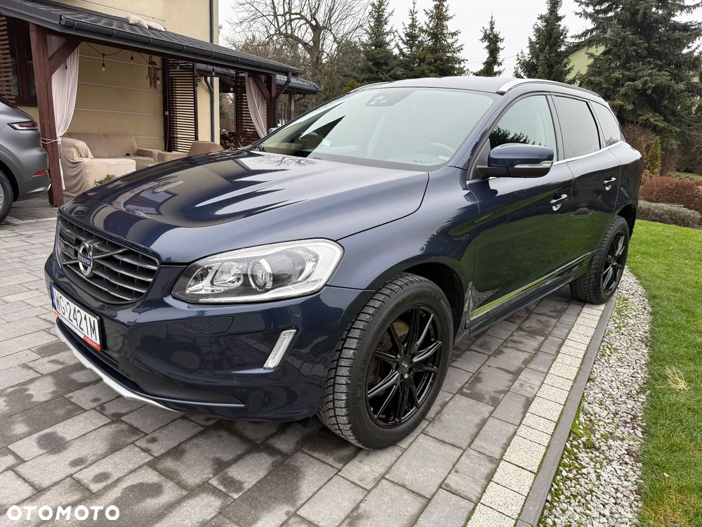 Volvo XC 60 D5 AWD Geartronic Summum - 11