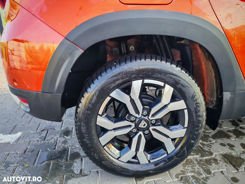Dacia Duster 1.5 Blue dCi 4WD Prestige jante 17" - 11