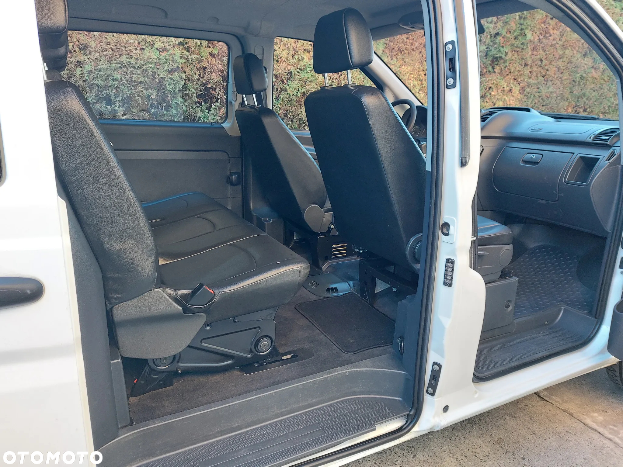 Mercedes-Benz Vito - 11