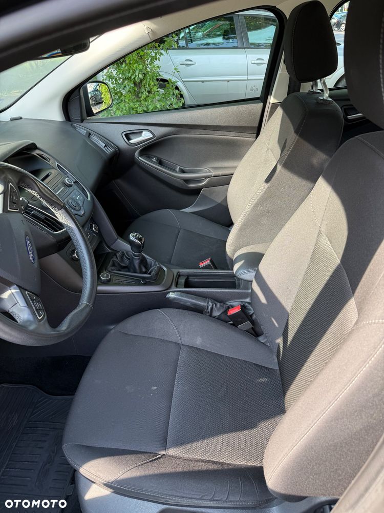 Ford Focus - 5