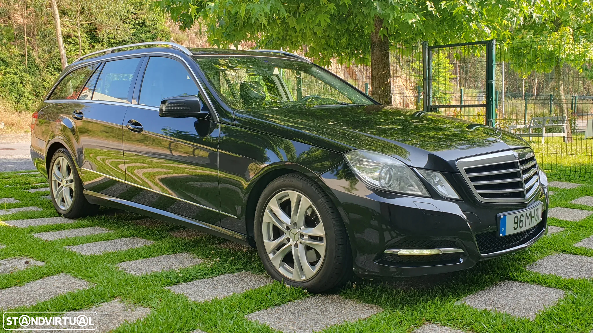Mercedes-Benz E 250 CDi Avantgarde BlueEfficiency Auto. - 3