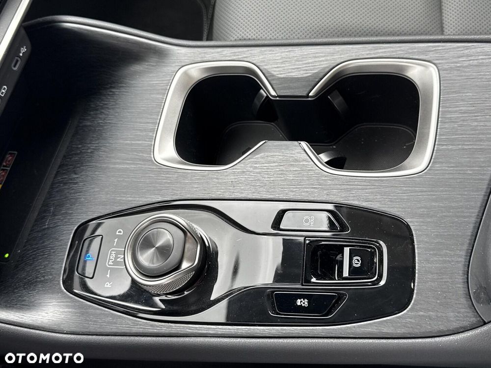 Lexus RZ 300e Prestige - 11