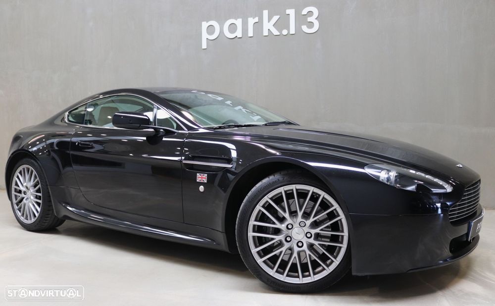 Aston Martin Vantage Coupe V8 Sportshift - 12