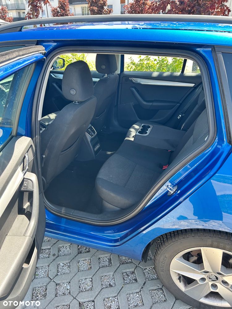 Skoda Octavia 1.6 TDI Ambition - 6