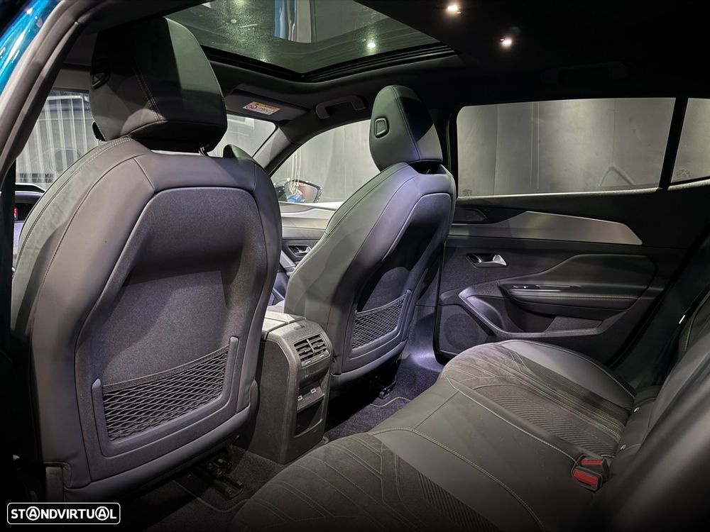 Peugeot 408 1.6 Hybrid GT e-EAT8 - 36