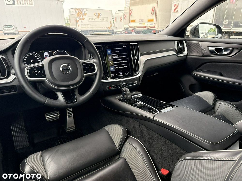 Volvo S60 T8 AWD Plug-In Hybrid Polestar Engineered - 13
