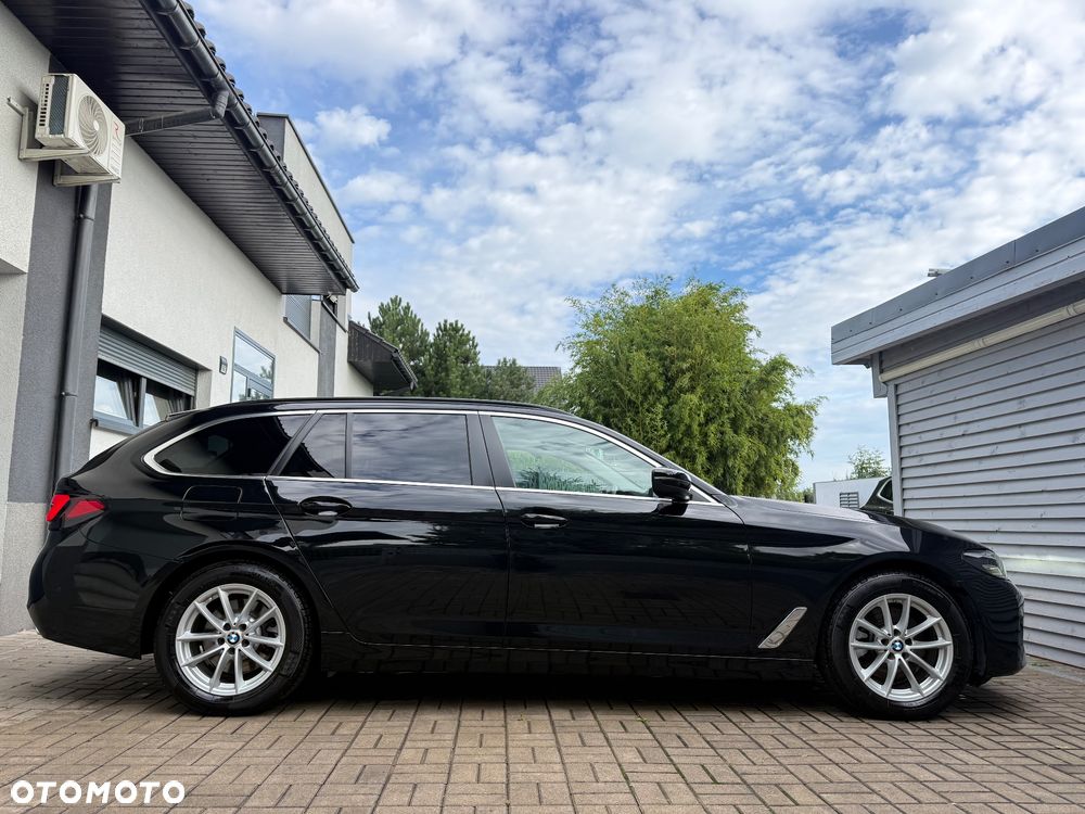 BMW Seria 5 518d Business Edition sport - 5