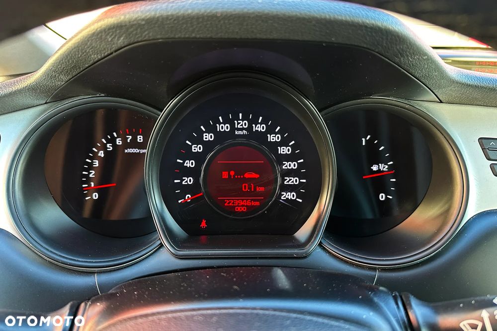 Kia Ceed - 22