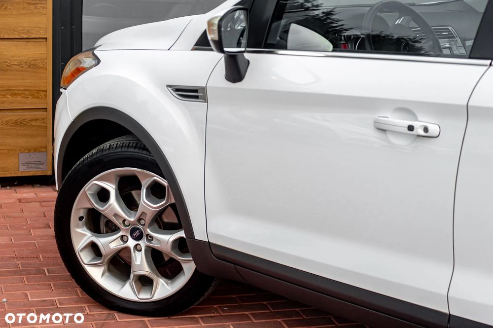 Ford Kuga 2.0 TDCi 4x4 Titanium - 8