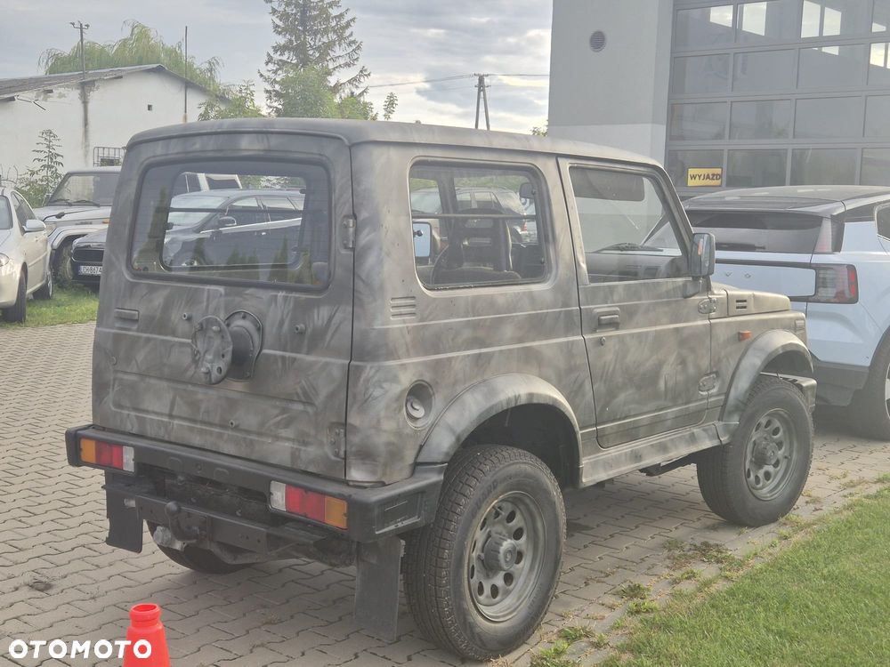 Suzuki Samurai - 6