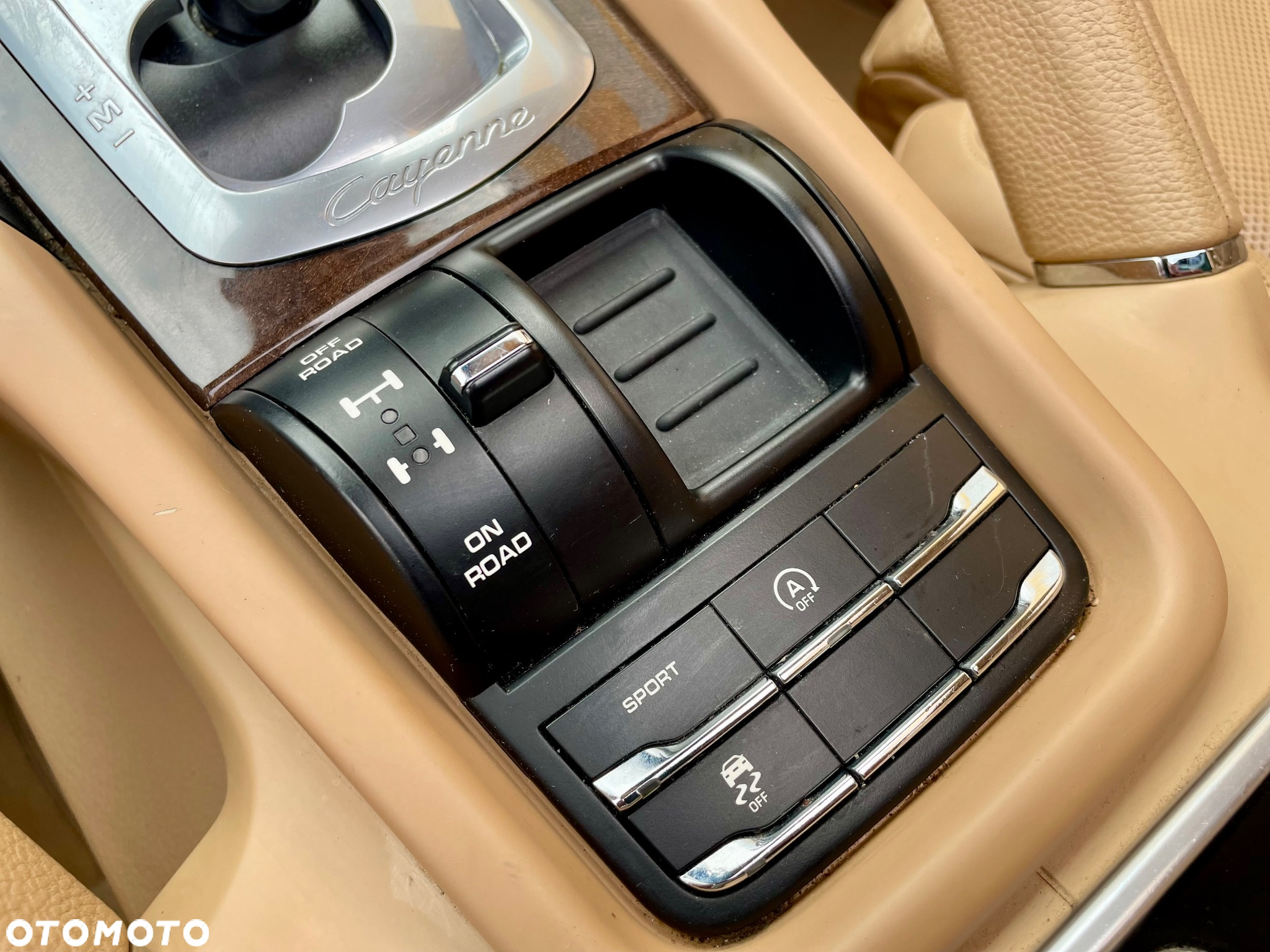 Porsche Cayenne S Platinum Edition - 32