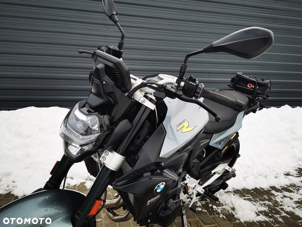 BMW F - 10