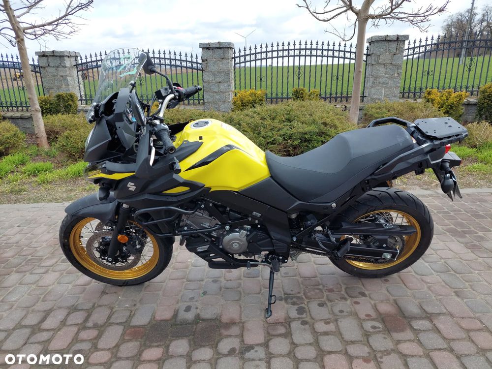 Suzuki V-STROM - 3