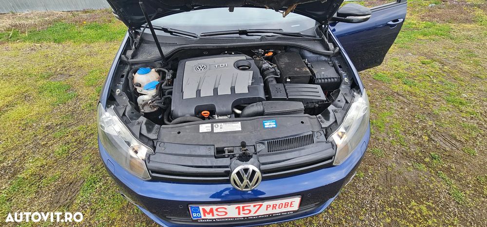 Volkswagen Golf 1.6 TDI DPF 4Motion MATCH - 9
