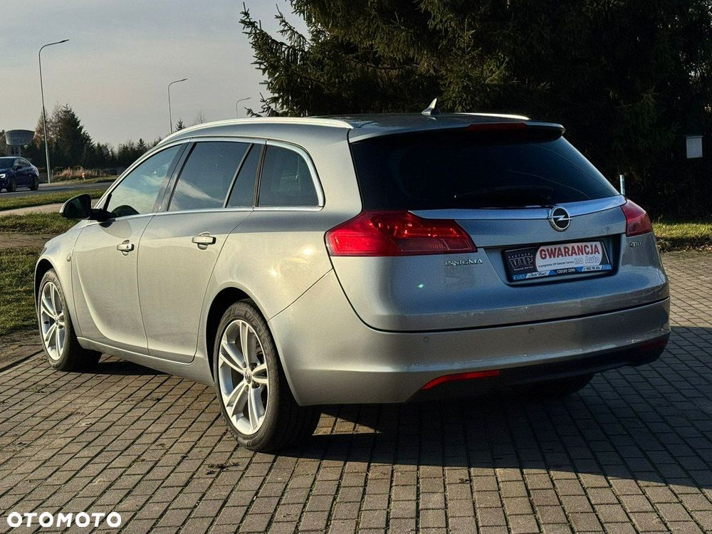 Opel Insignia 2.0 CDTI 150 Jahre - 13