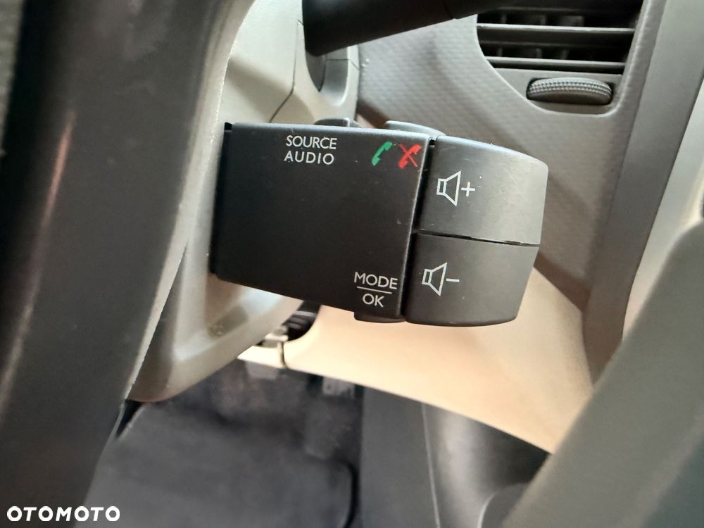 Renault Captur 0.9 Energy TCe Intens - 33