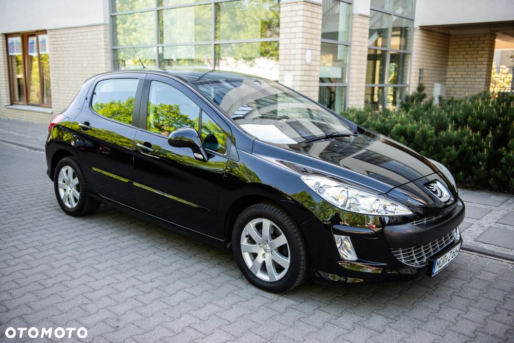 Peugeot 308 HDi FAP 135 Platinum - 10